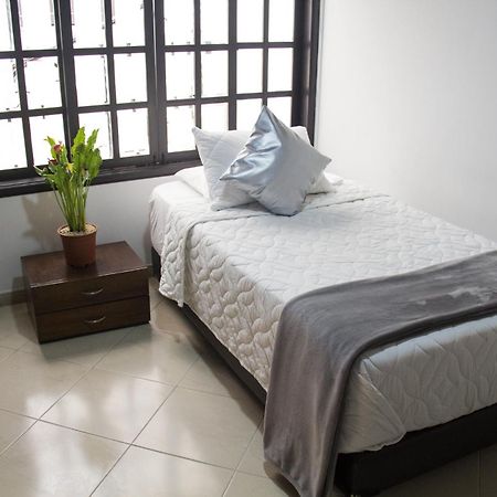 Hotel Premium House ฟลอริดาบลังกา ภายนอก รูปภาพ