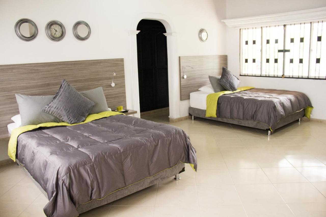 Hotel Premium House ฟลอริดาบลังกา ภายนอก รูปภาพ