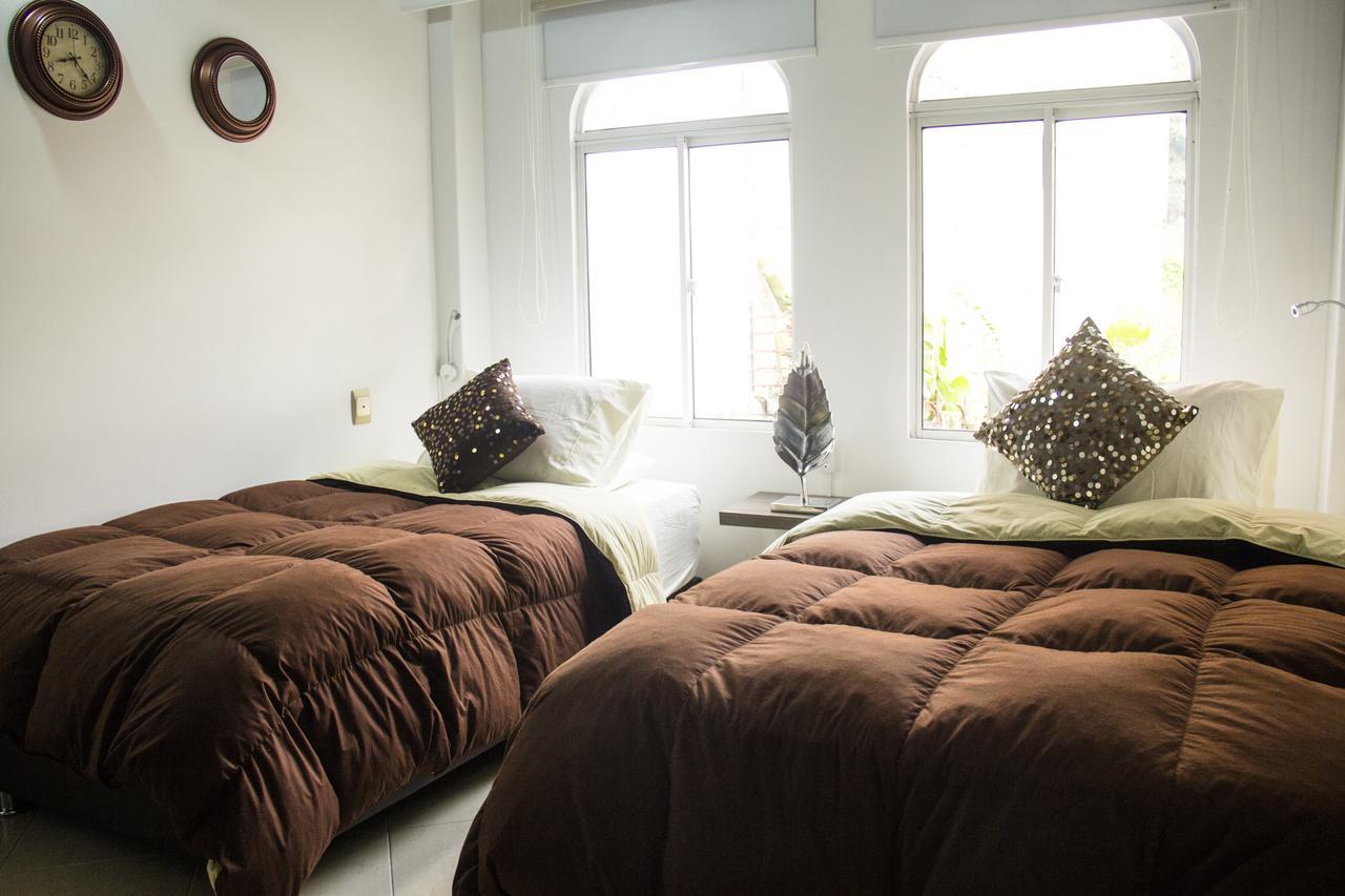 Hotel Premium House ฟลอริดาบลังกา ภายนอก รูปภาพ